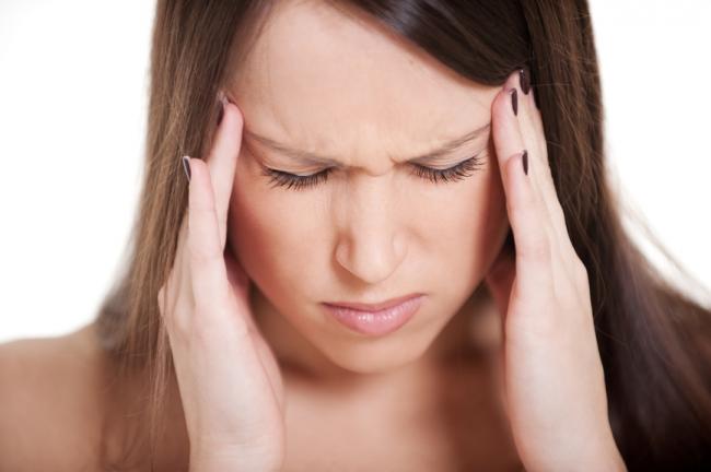 Витамин D помогает бороться с приступами мигрени