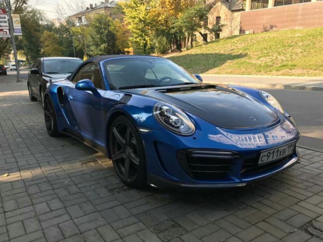 В Украине заметили уникальный автомобиль Porsche (ФОТО)