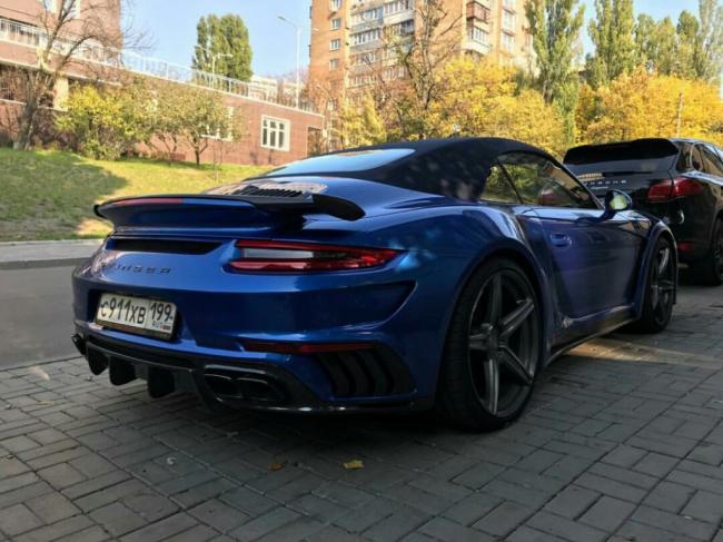 В Украине заметили уникальный автомобиль Porsche (ФОТО)