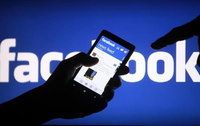 В Facebook ввели строгие запреты на публикации, побуждающие интимные контакты