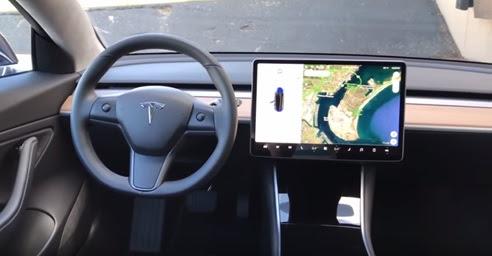 Nasdaq Group Ukraine провели тест-драйв нового Tesla Model 3
