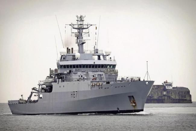 Великобритания готова перебросить новые военные корабли в порты Украины