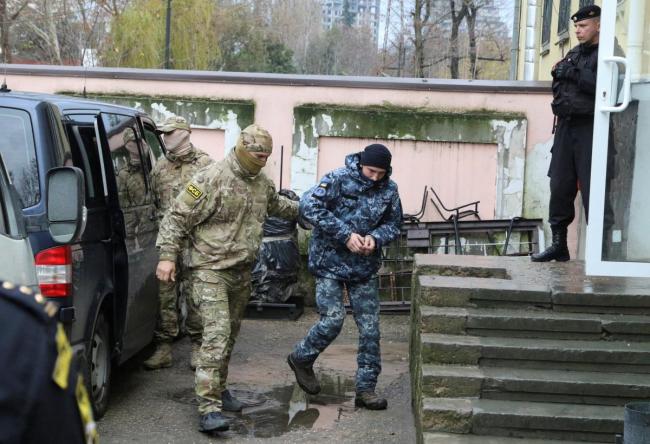 РФ выдвинула обвинение украинцам, захваченным в Керченском проливе