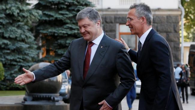 Петр Порошенко проведет встречу с главой альянса НАТО