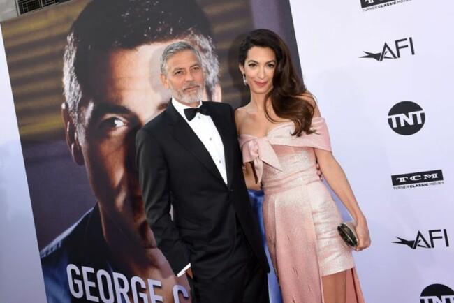Джордж и Амаль Клуни живут отдельно и хотят развестись