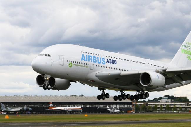 Airbus отказалась производить самый большой самолет в мире