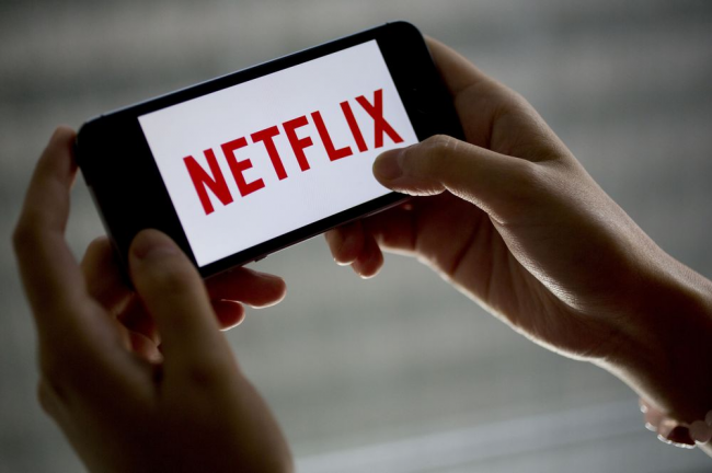 Стриминговый сервис Netflix перед презентацией аналога от Apple тестирует мобильную подписку за полцены