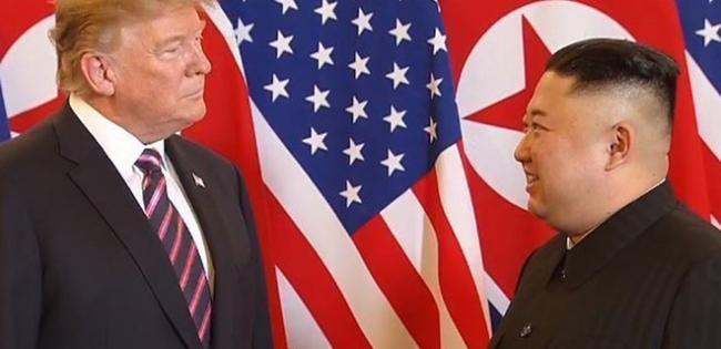 Трамп просил Ким Чен Ына передать Штатам ядерное оружие - Reuters