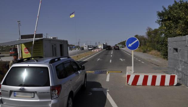 Международные организации отправили на оккупированный Донбасс 5 грузовиков гумпомощи