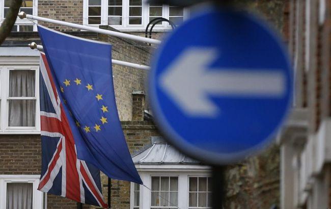 Великобритания может утвердить соглашение по Brexit до июля