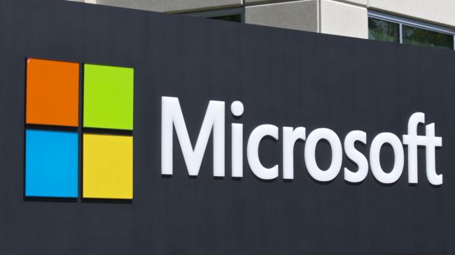 Microsoft изымает продукцию Huawei из продажи