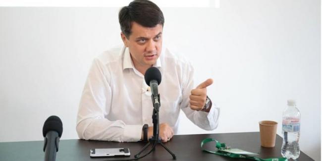 Разумков предложил оппозиции искать кандидатуру вице-спикера