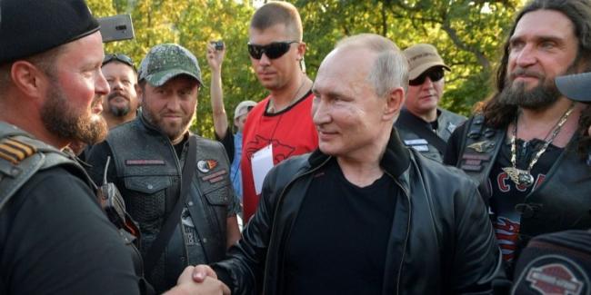 США отреагировали на визит Путина в оккупированный Крым