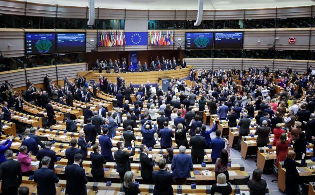 Европейский парламент одобрил соглашение о Brexit