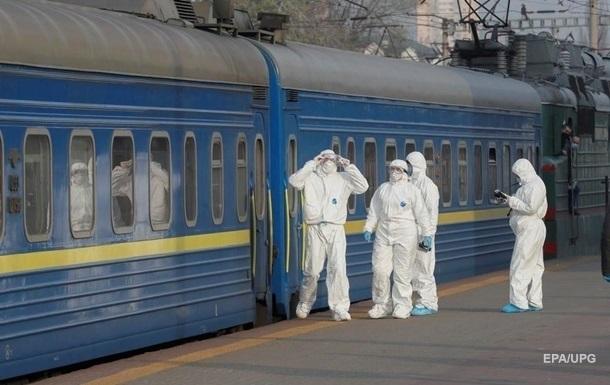 Укрзализныця рассматривает ограничение продажи билетов на поезда до 50%