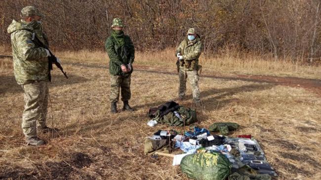 Пограничники в Луганской области задержали россиянина, который попросил убежища в Украине