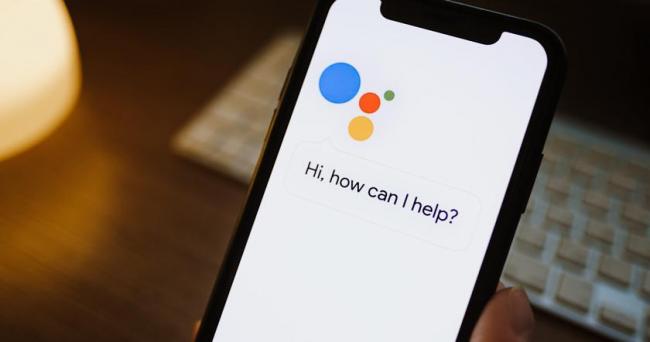 Google Assistant начнет понимать команды без фразы «Окей, Google»