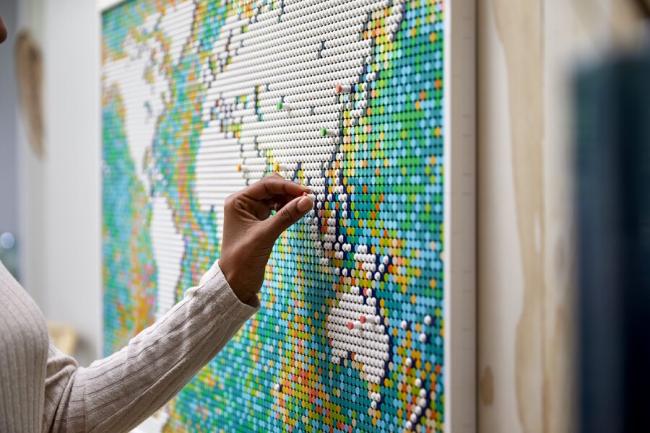 Lego выпустит самый большой набор в своей истории. Из конструктора можно будет собрать карту мира