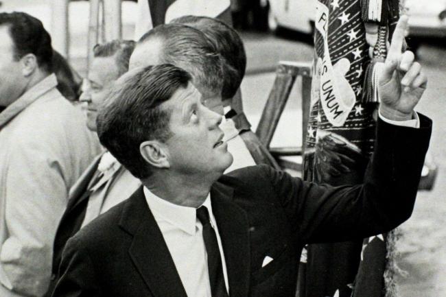 В США опубликуют новые документы об убийстве Кеннеди