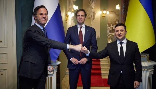 Премьер Нидерландов поддержал право Украины самостоятельно определяться со вступлением в НАТО