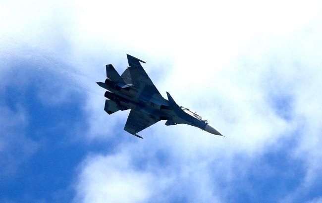 Россия перебрасывает свою авиацию в Беларусь, - мониторинговая группа