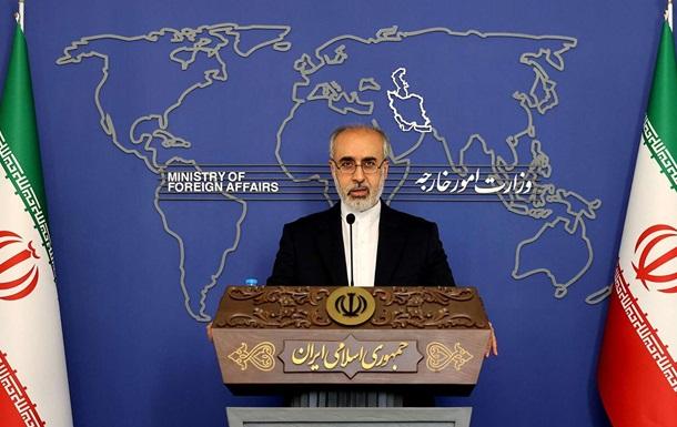 Иран отрицает поставки оружия России