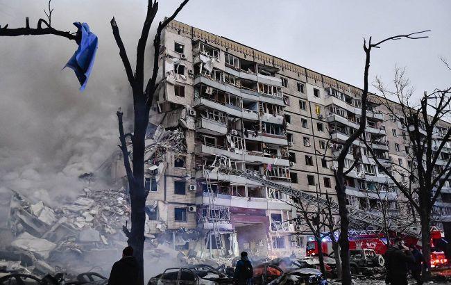 Продолжим помогать Украине. Белый дом осудил сегодняшний удар РФ по дому в Днепре