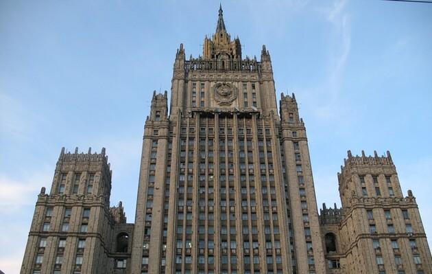 В МИД РФ вызвали посла США. Россияне выразили претензии из-за помощи Штатов Украине в войне