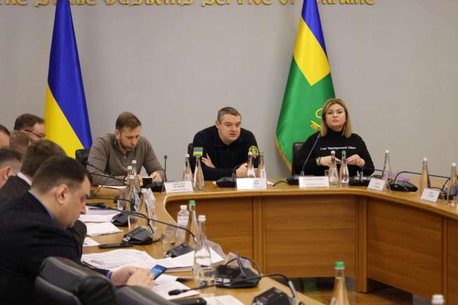 Кабмин уволил руководство Гостаможни после коррупционных скандалов