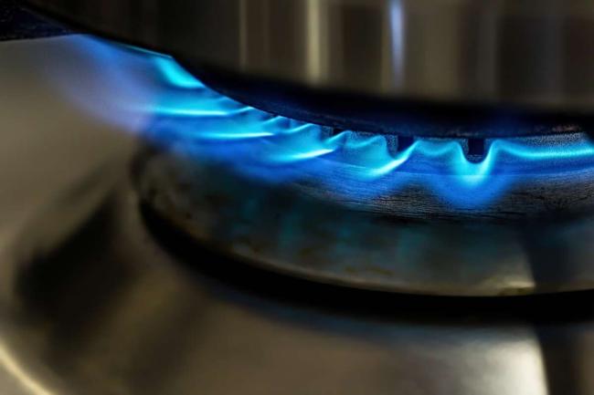 Поставщики продлили срок действия тарифов на газ для населения