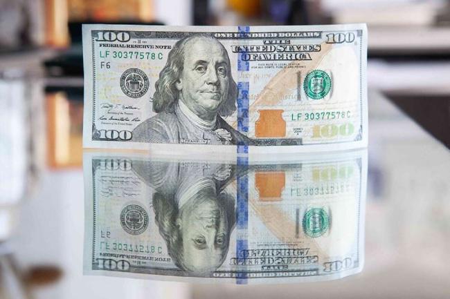 Доллар к концу недели уйдет в коридор 37,2-37,8 грн, – банкир