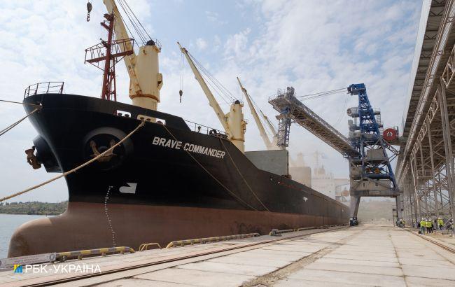 Украина открыла коридоры в Черном море для торговых судов