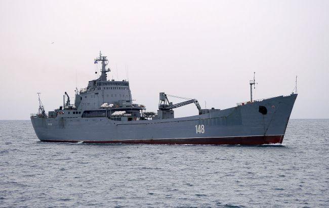 Украина вывела из строя пять крупных десантных кораблей РФ, - ВМС