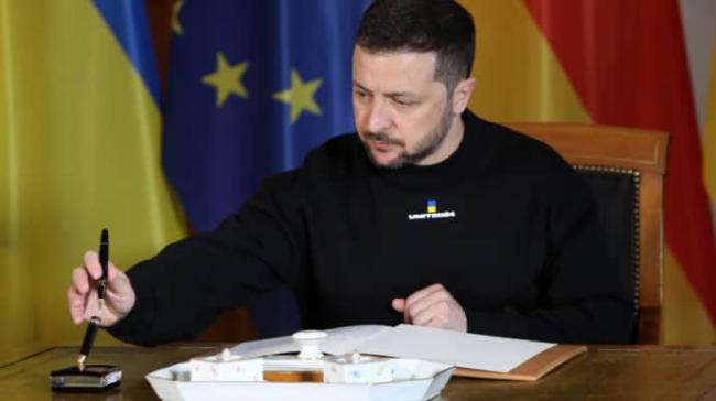 Зеленский подписал закон о единой роуминговой зоне с ЕС