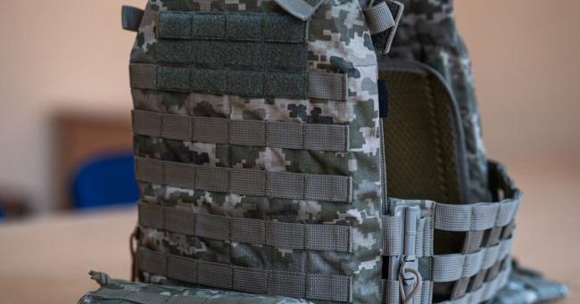 Новый облегченный бронежилет – Минобороны тестирует образец