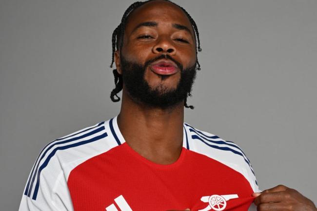 «Арсенал» объявил об аренде Стерлинга