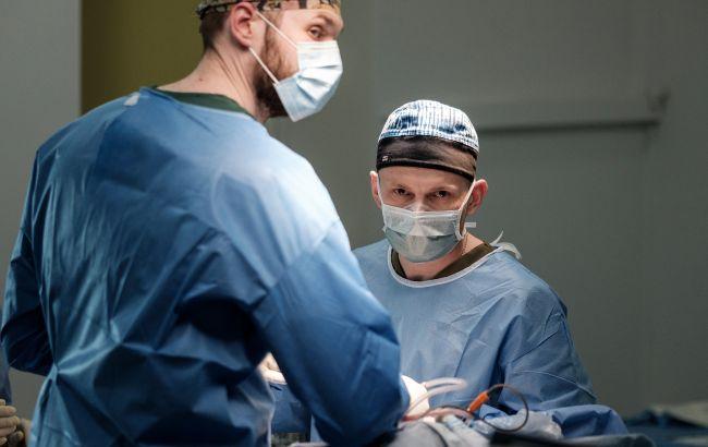 Медиков в Украине лишат бронирования? Что ответили в Минобороны