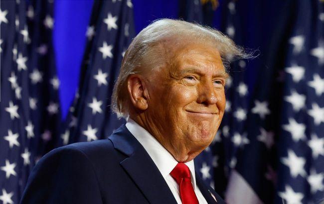 От "дворца в небе" до мем-коинов. Почему Трампа все чаще обвиняют в коррупции