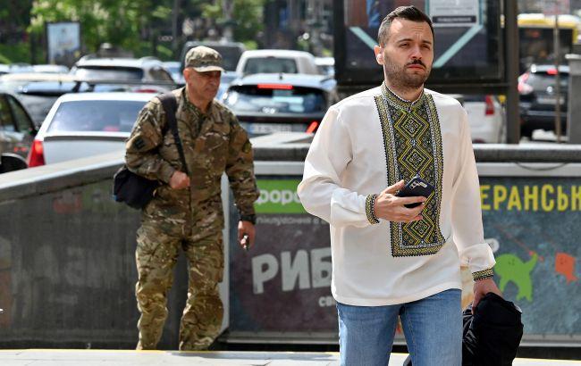 Часть мужчин с 25 лет автоматически получит звание солдата запаса, - Минобороны