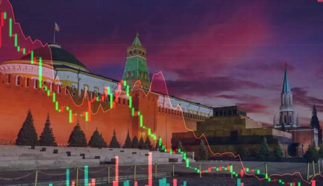 Россия будет повышать налоги и уменьшать гражданские расходы под давлением войны