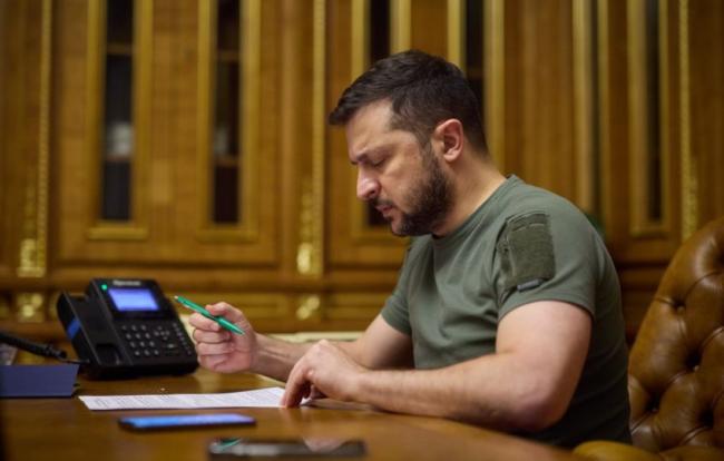 Зеленский подписал закон о финансировании армии в ноябре-декабре Зеленский подписал закон о финансировании армии в ноябре-декабре
