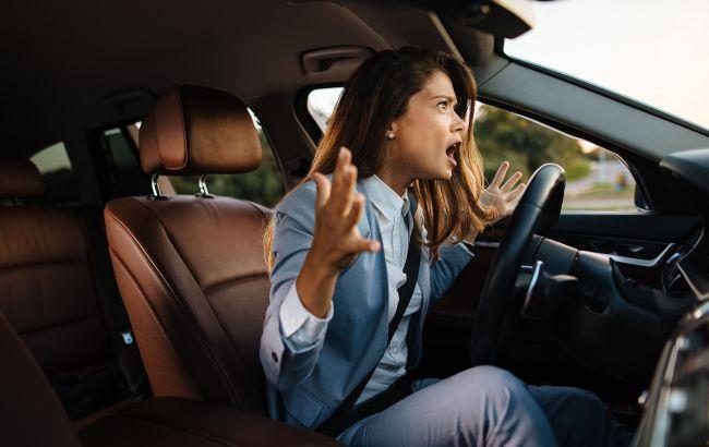 "Машины дешеветь не начнут": как влияет скачок цен на топливо на рынок авто в Украине