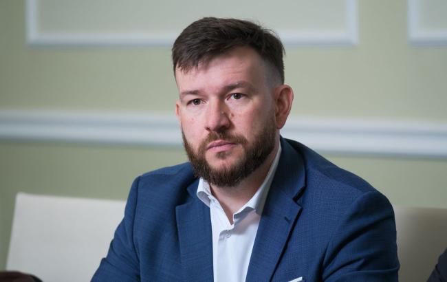 В Минсоцполитики объяснили причину задержки выплат при рождении ребенка
