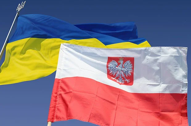 90% украинцев выступают за конструктивный подход к решению исторических споров с Польшей