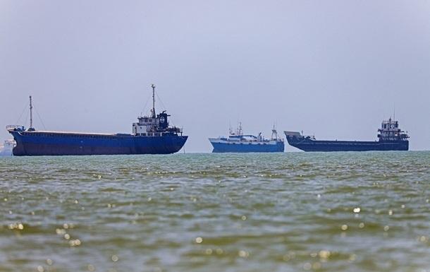 Импорт нефти в Китай упал до десятилетнего минимума