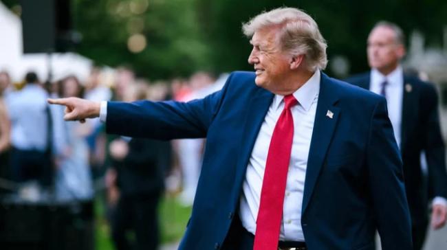 Журналисты Politico объяснили, почему Трамп отказался от удара по Ирану и "заключил сделку"