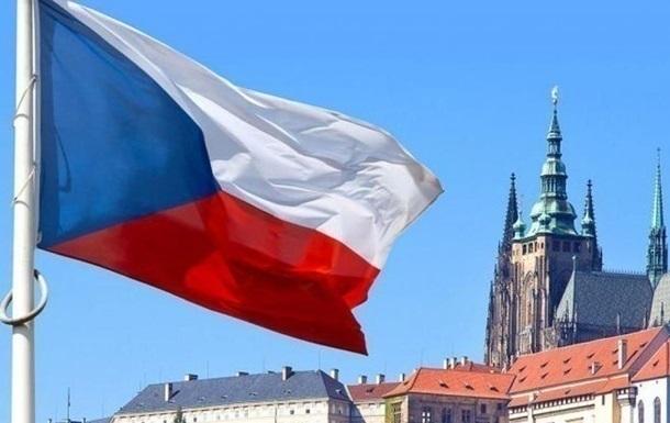 Чехия изменила правила предоставления временной защиты украинцам
