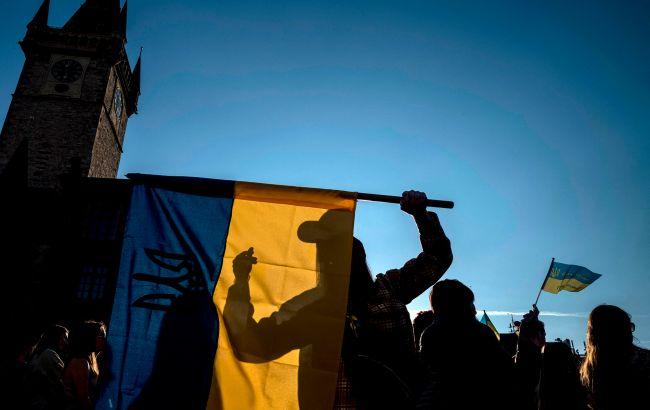 В Чехии требуют отменить все выплаты украинским беженцам